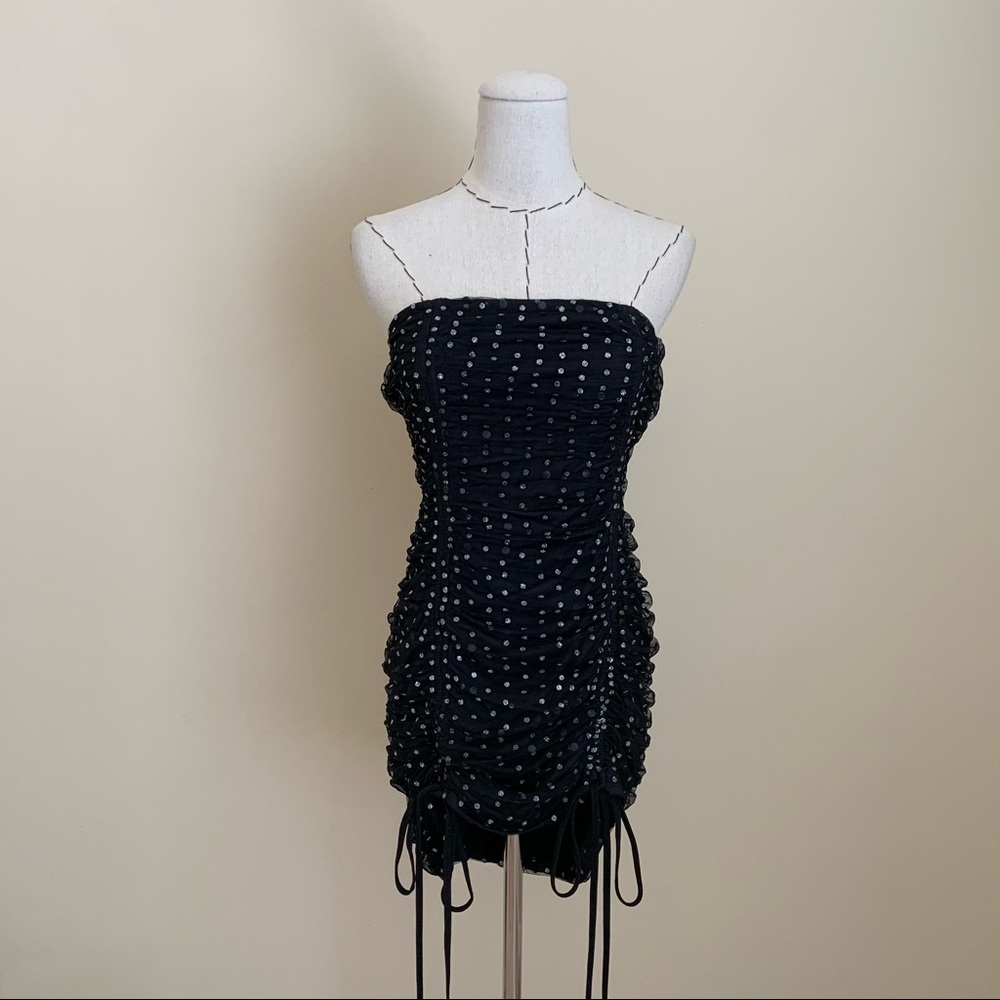 H:ours Tulle Dot Strapless Party Dress Revolve M